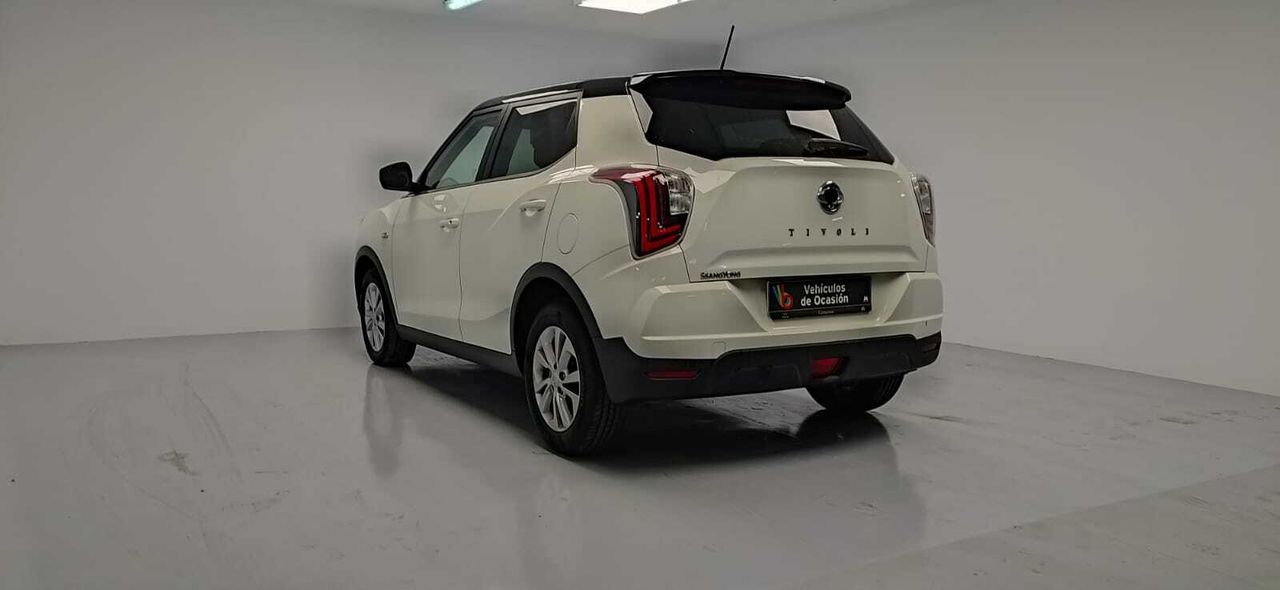 Foto SsangYong Tivoli 8