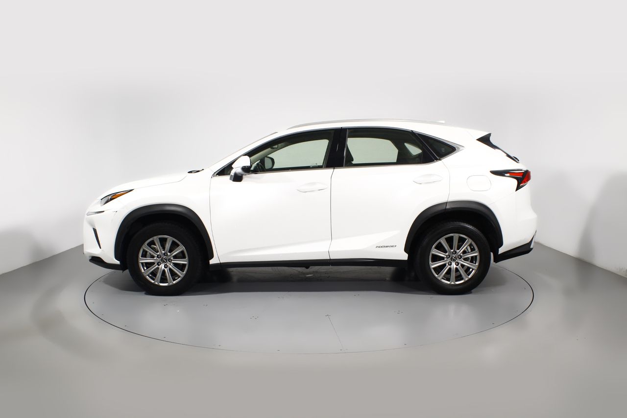 Foto Lexus NX 10