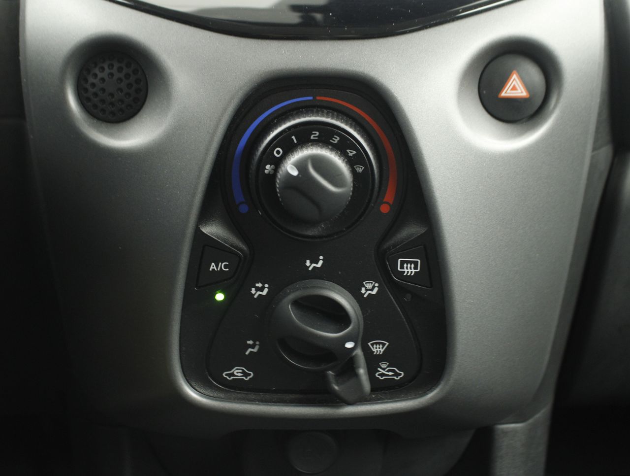 Foto Toyota Aygo 11