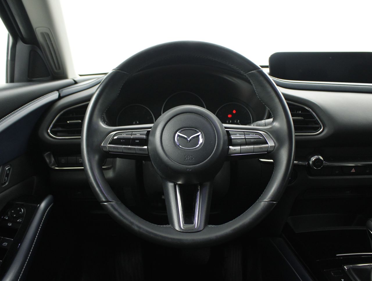 Foto Mazda CX-30 13