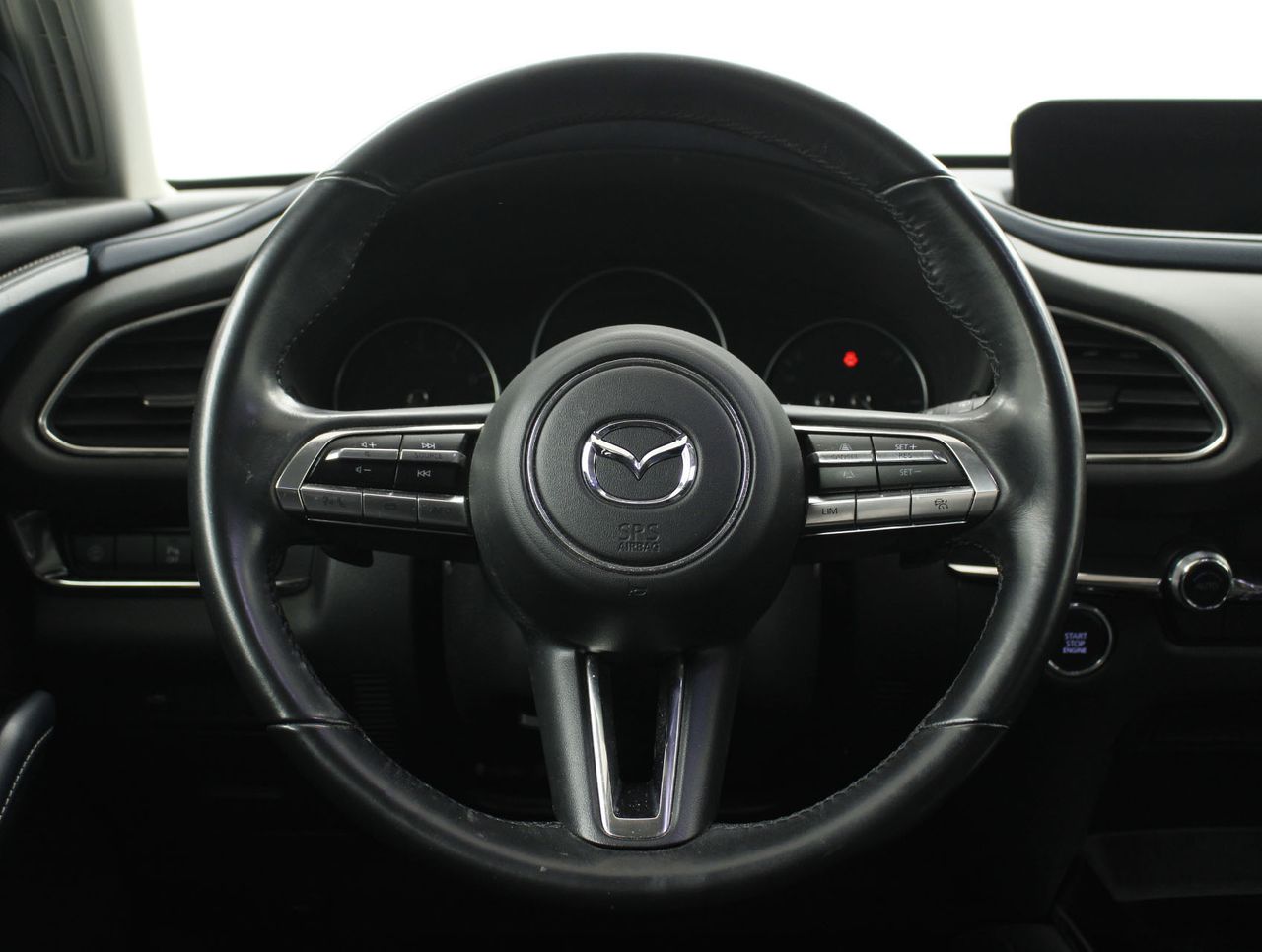 Foto Mazda CX-30 13