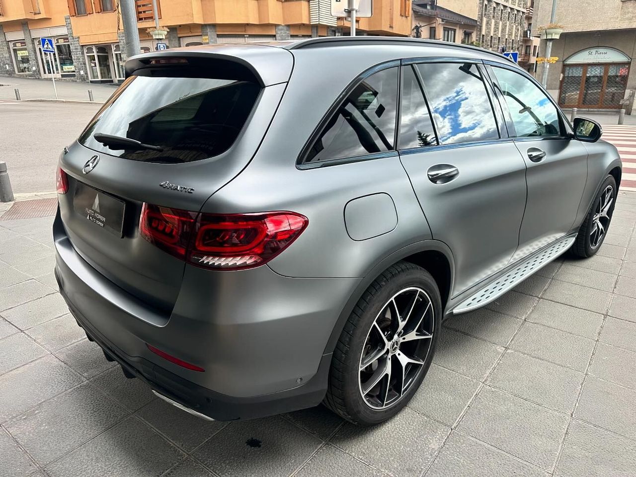 Foto Mercedes-Benz Clase GLC 2