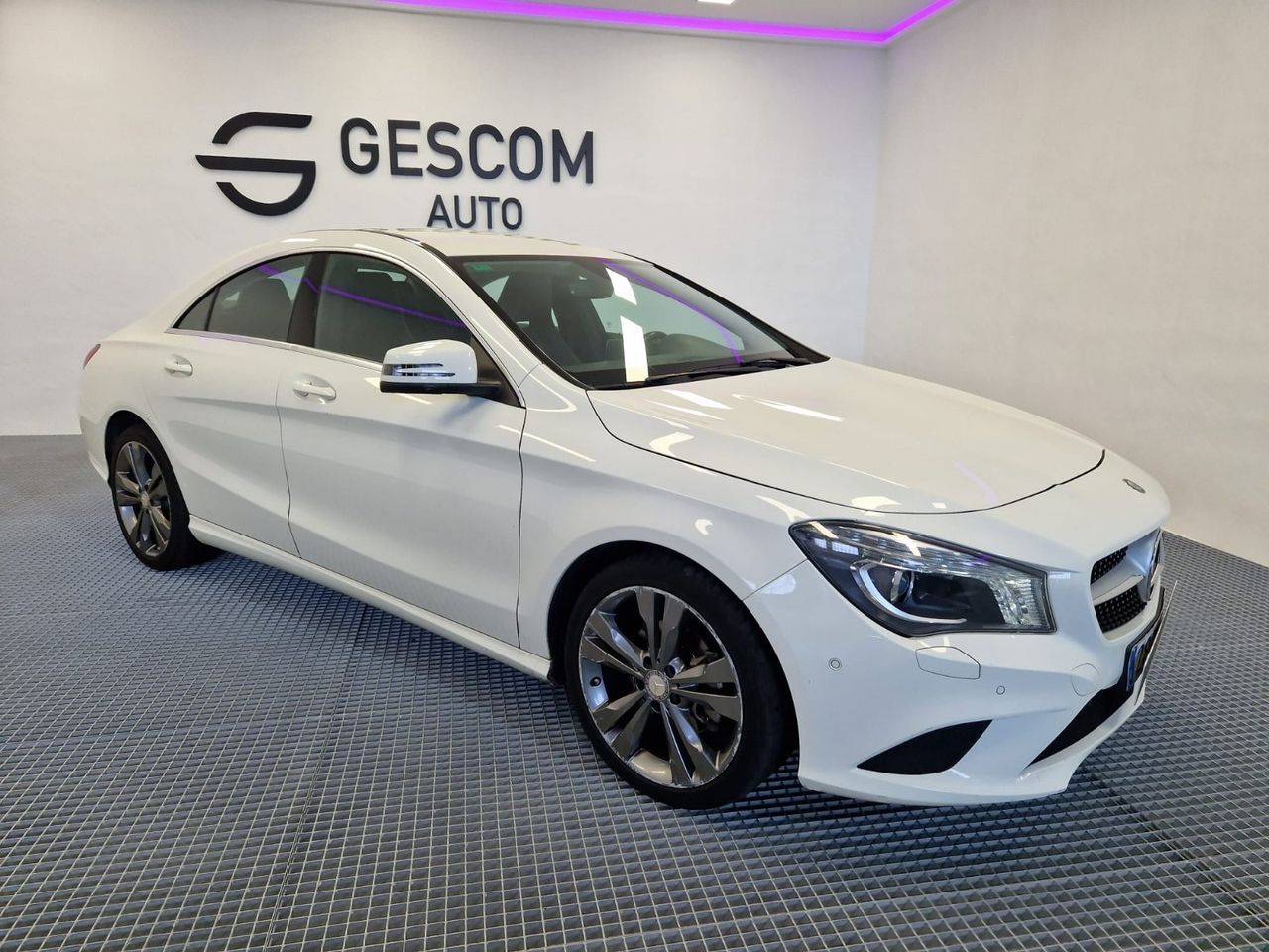 Foto Mercedes-Benz Clase CLA 1