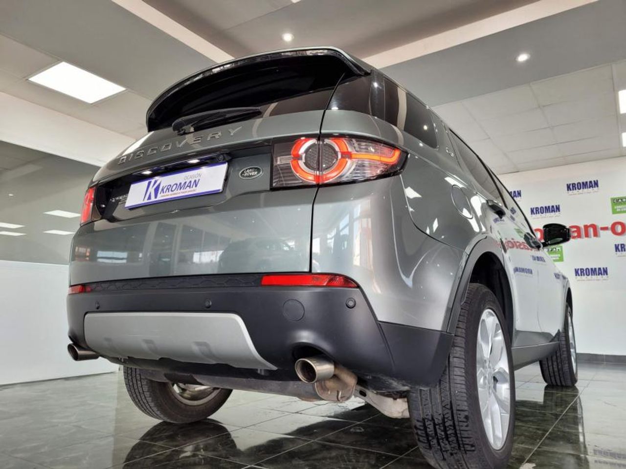 Foto Land-Rover Discovery Sport 13