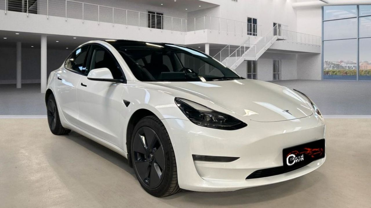 Foto Tesla Model 3 1