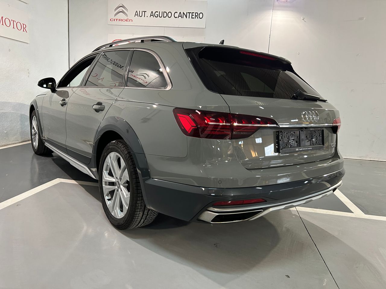 Foto Audi A4 Allroad Quattro 21