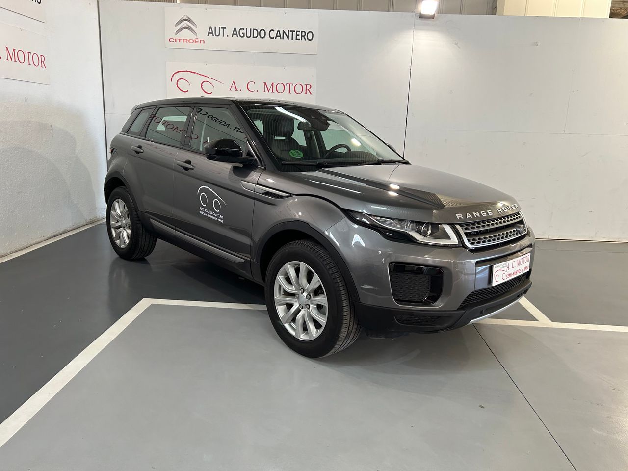 Foto Land-Rover Range Rover Evoque 9