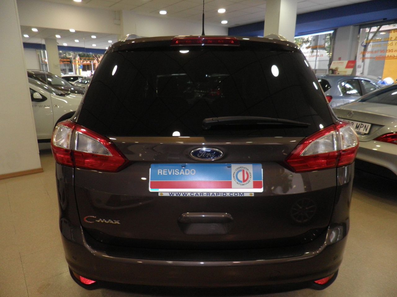 Foto Ford Grand C-MAX 8