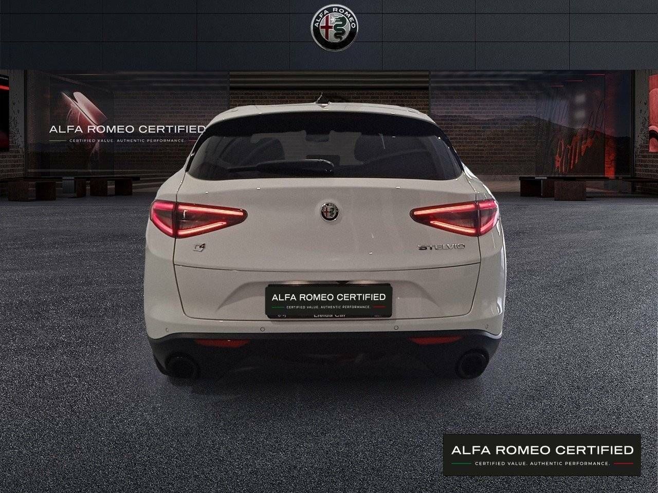 Foto Alfa Romeo Stelvio 5