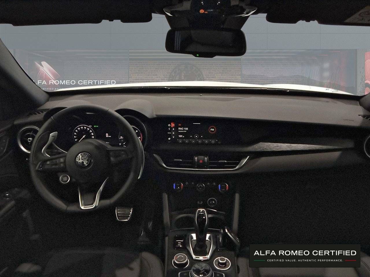 Foto Alfa Romeo Stelvio 8