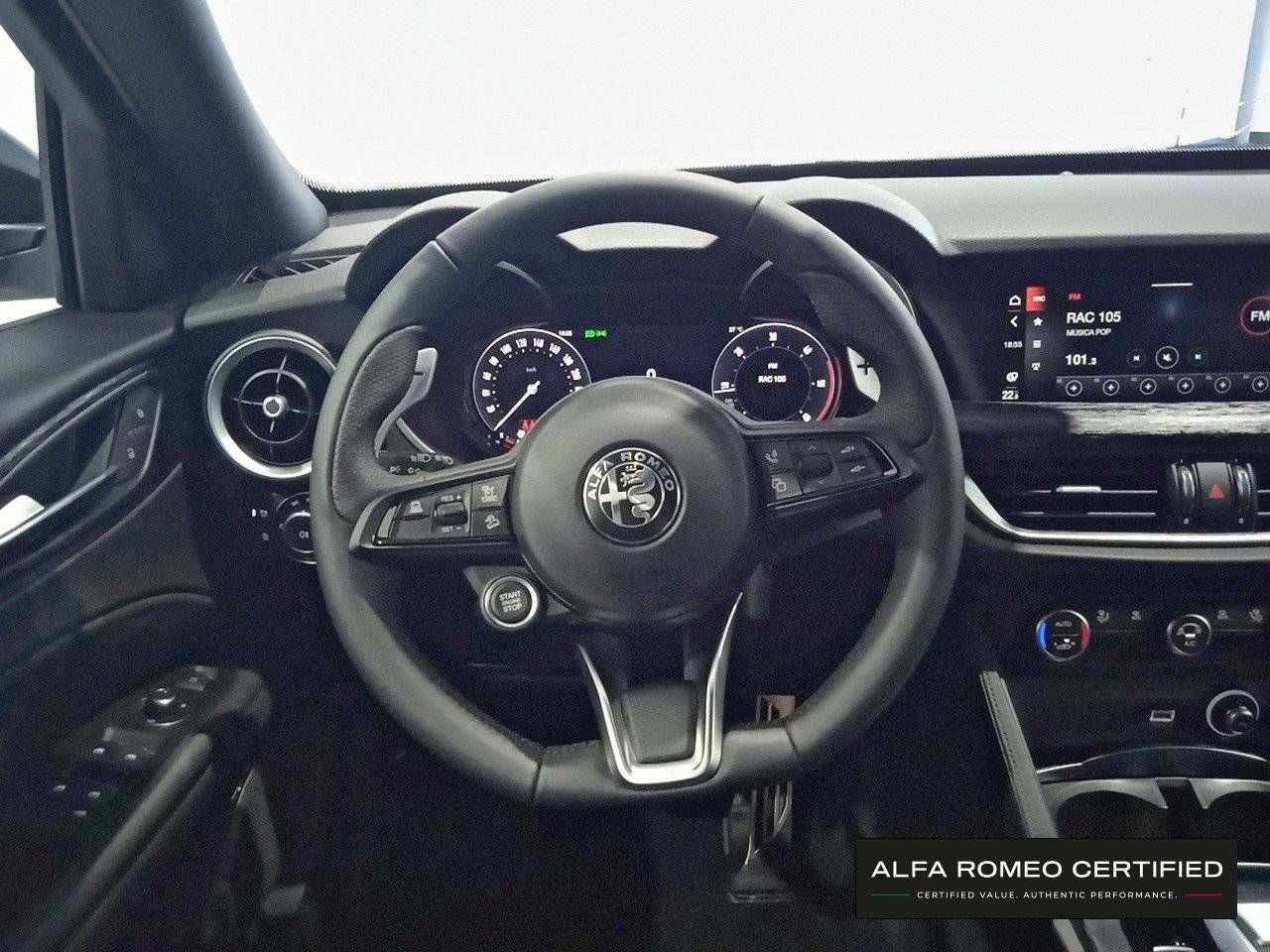 Foto Alfa Romeo Stelvio 9