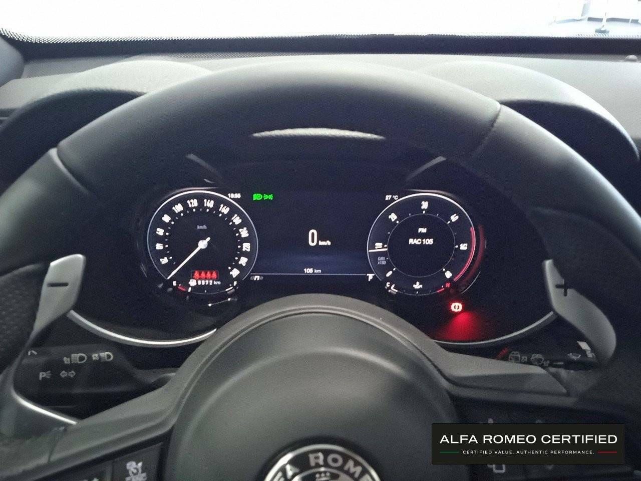 Foto Alfa Romeo Stelvio 10