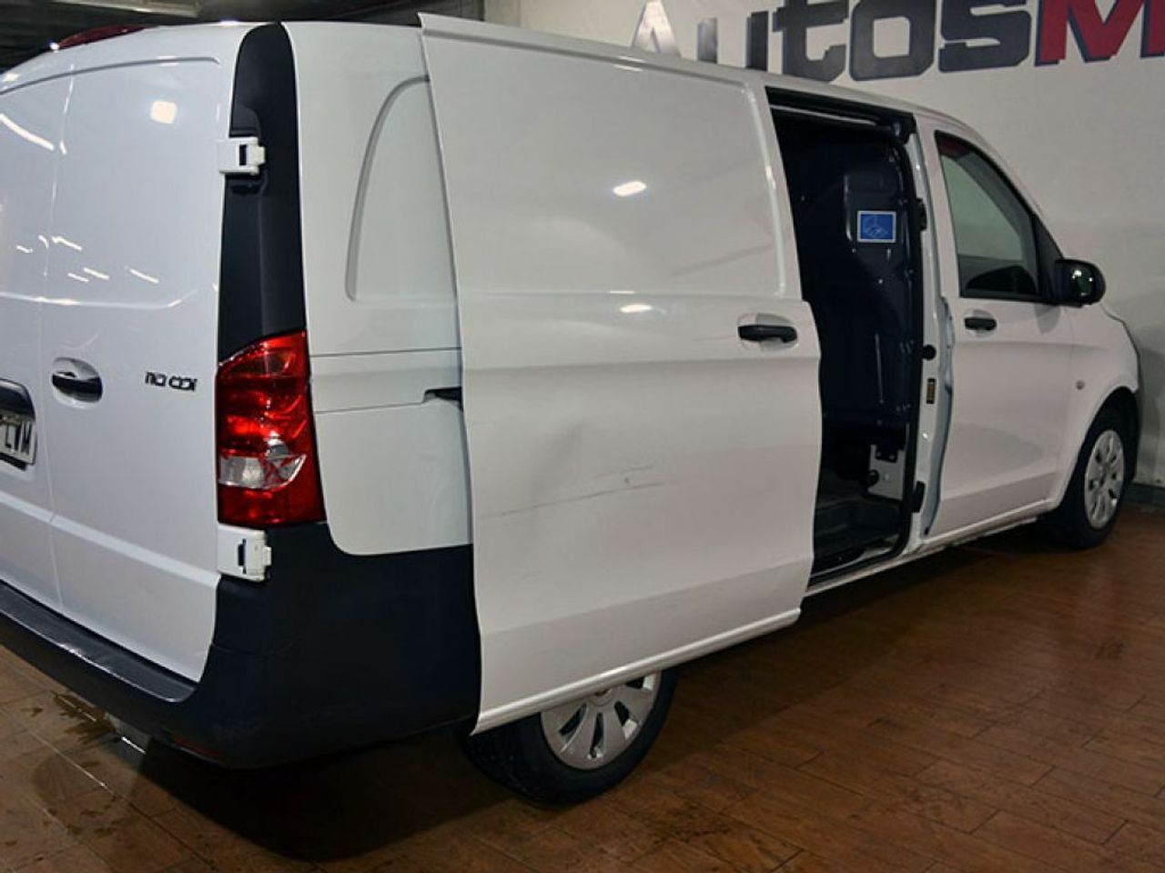 Foto Mercedes-Benz Vito 6