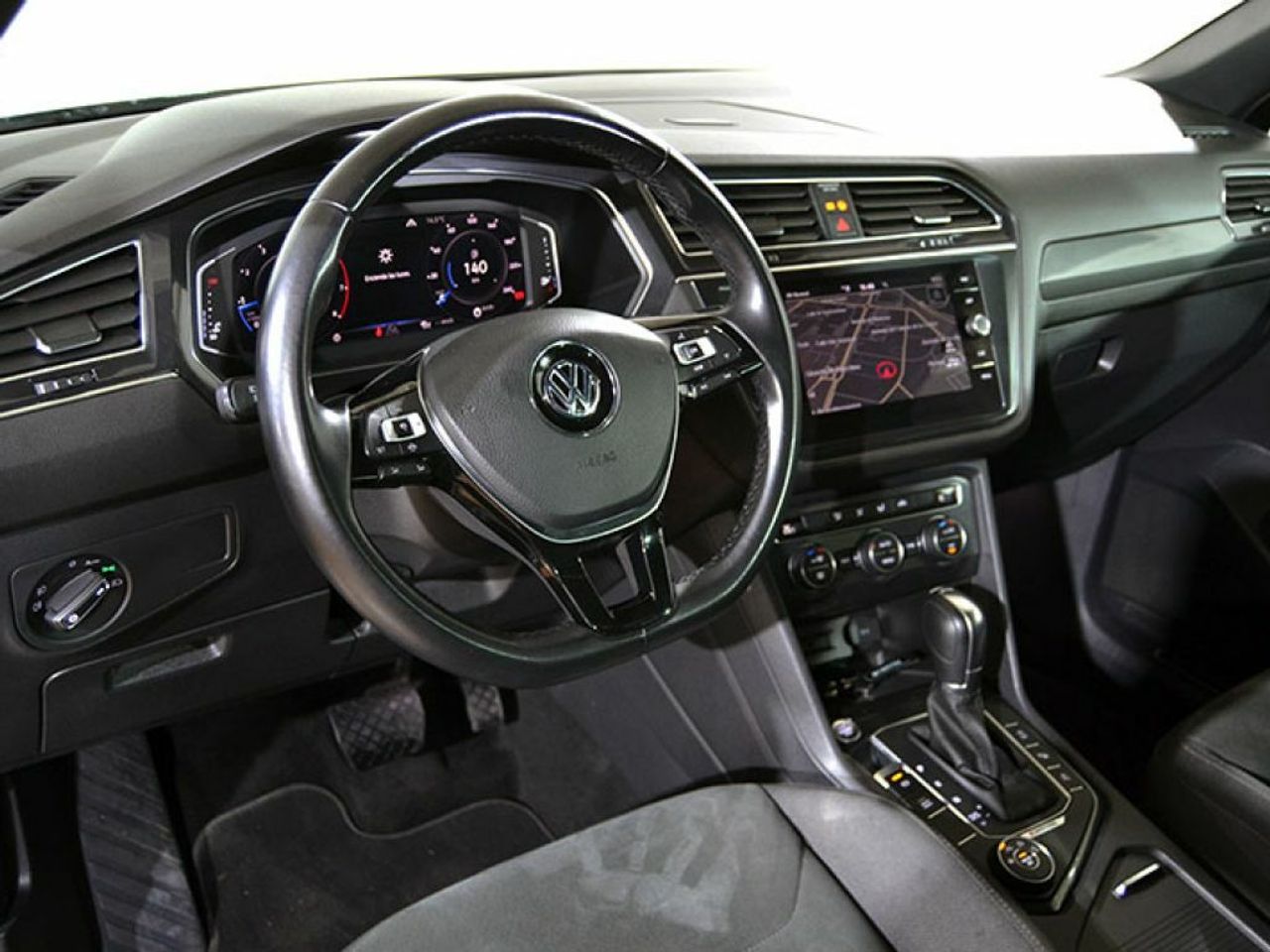 Foto Volkswagen Tiguan 13