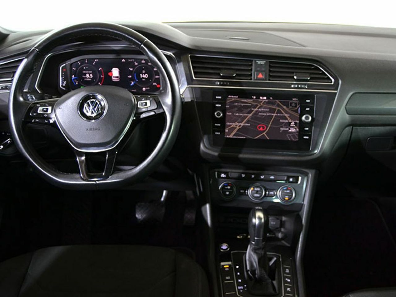 Foto Volkswagen Tiguan 17