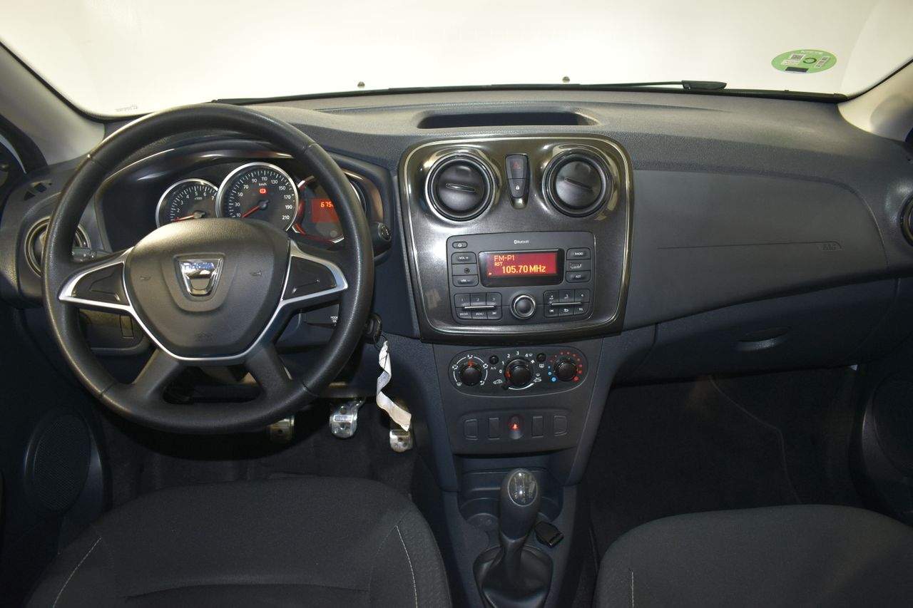 Foto Dacia Sandero 15