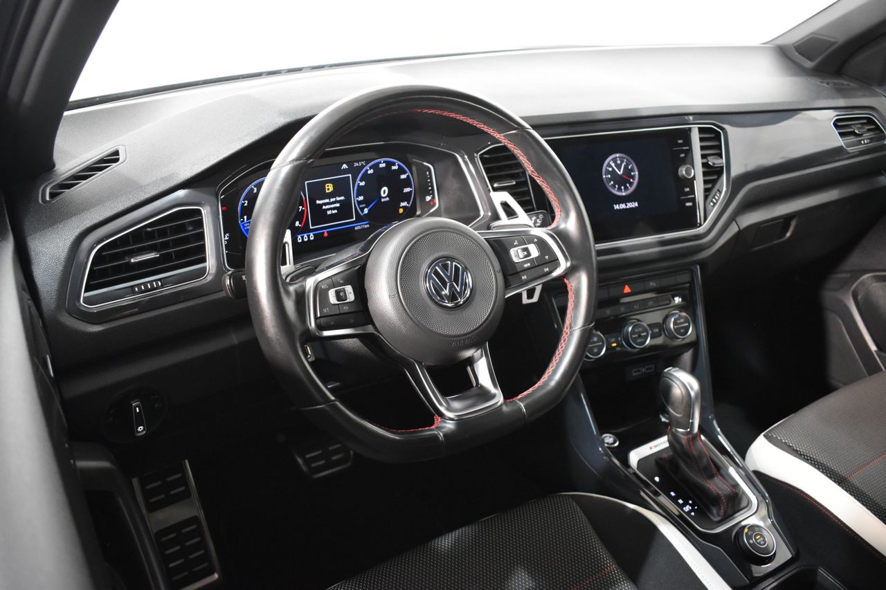 Foto Volkswagen T-Roc 6