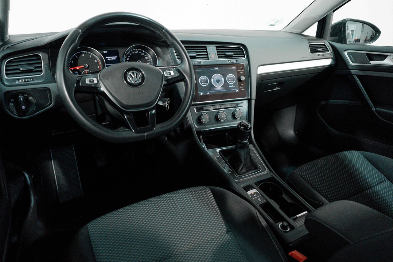 Foto Volkswagen Golf 16