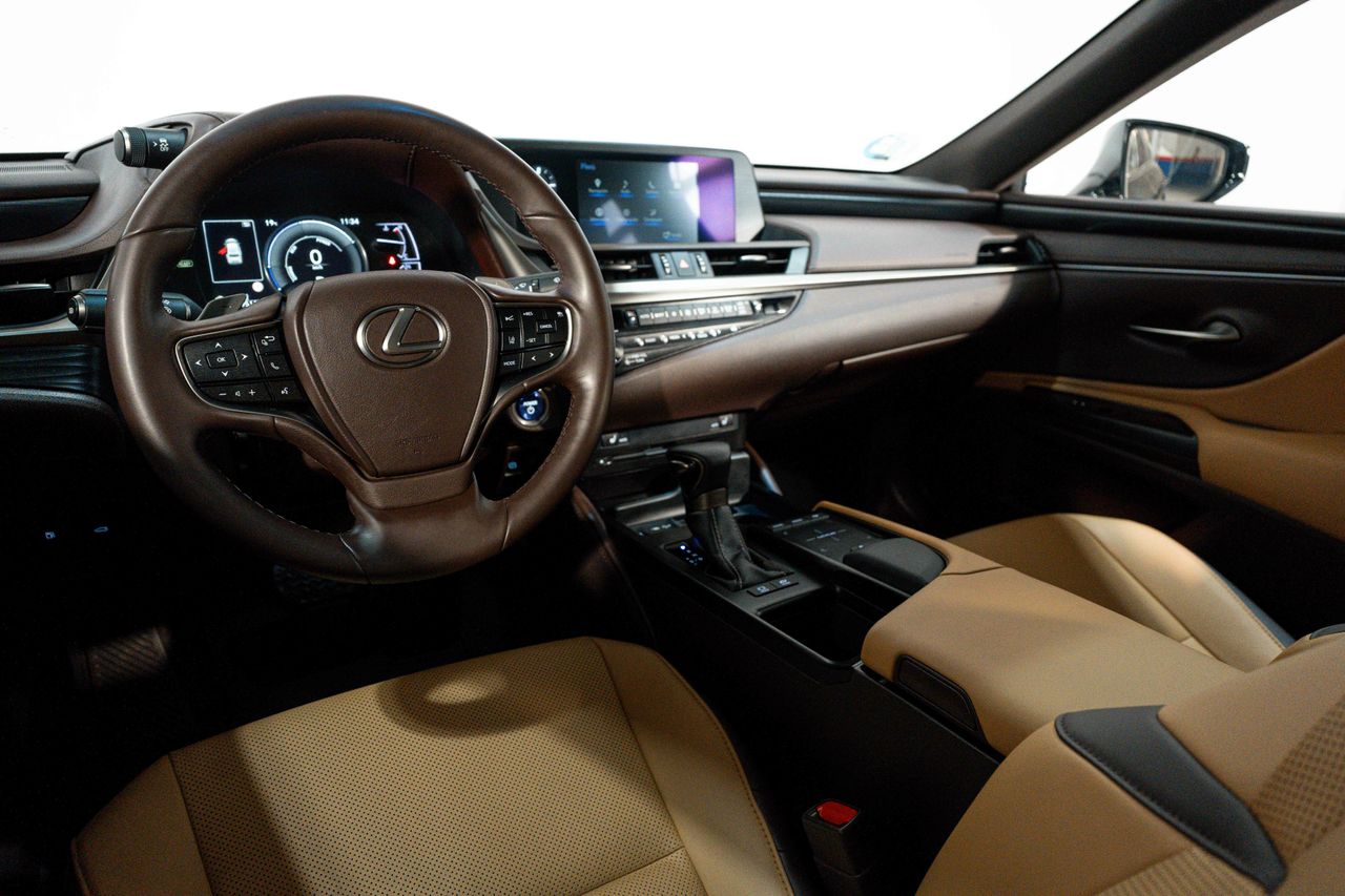 Foto Lexus ES 26