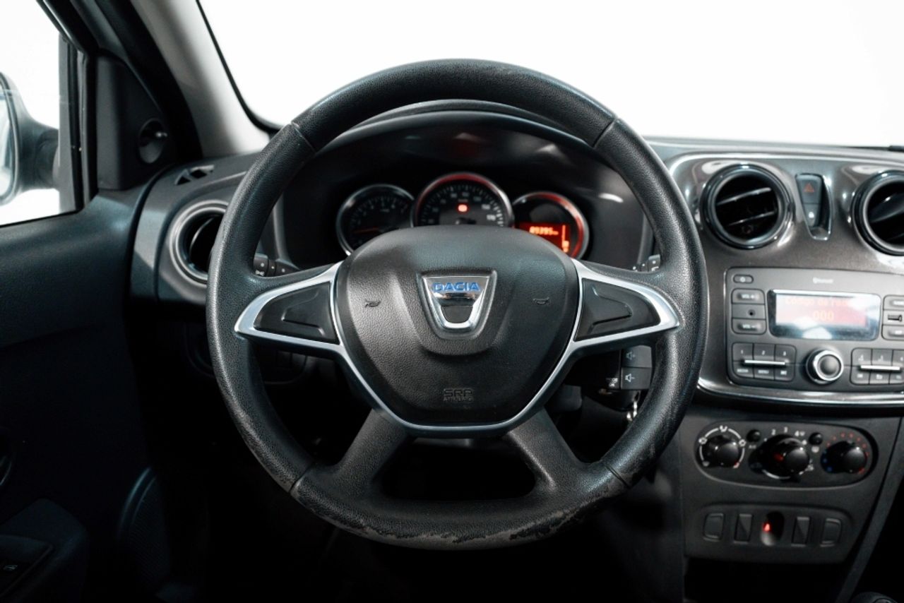 Foto Dacia Sandero 22