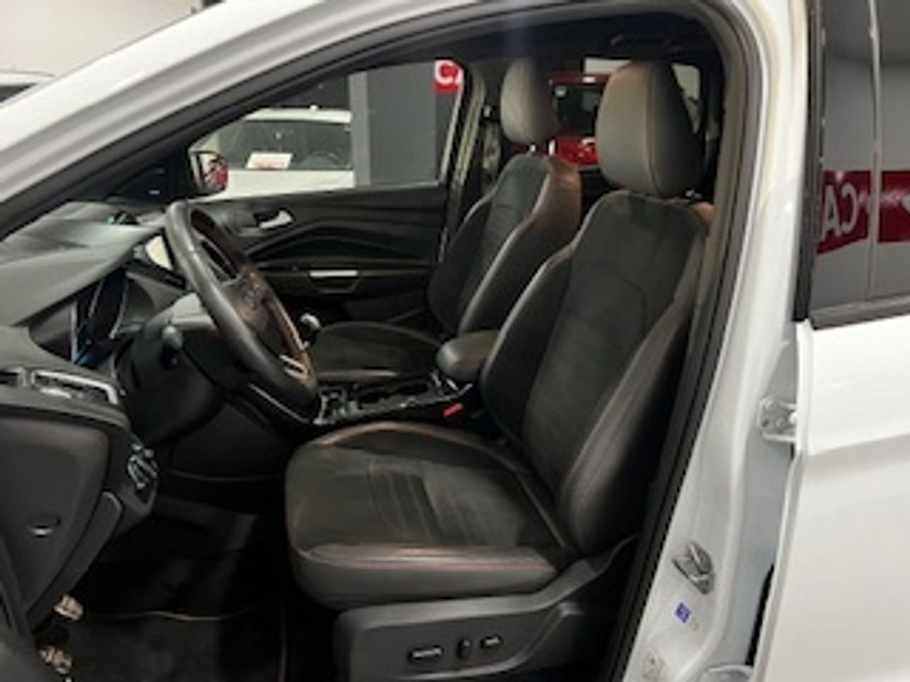 Foto Ford Kuga 17