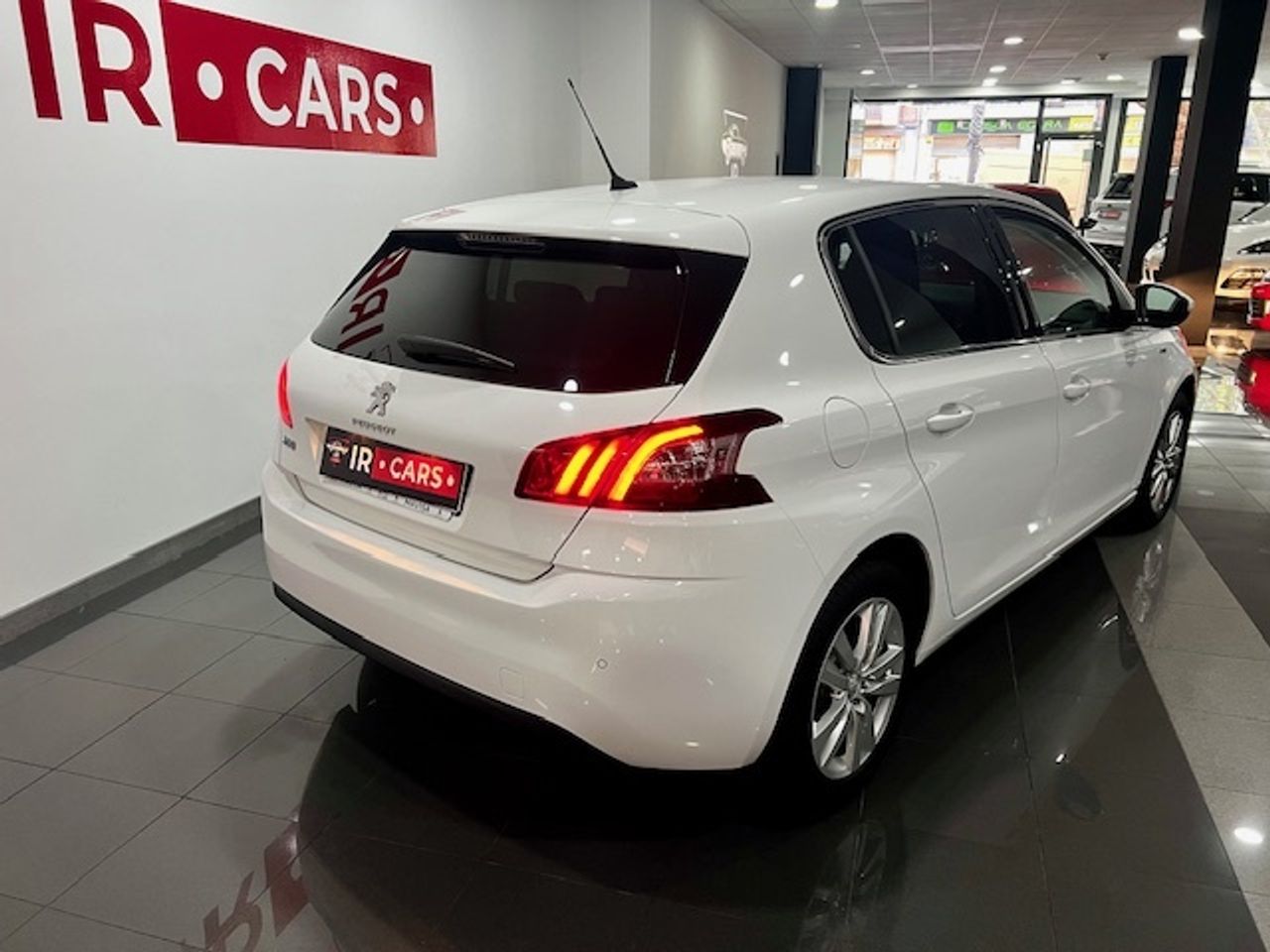 Foto Peugeot 308 14