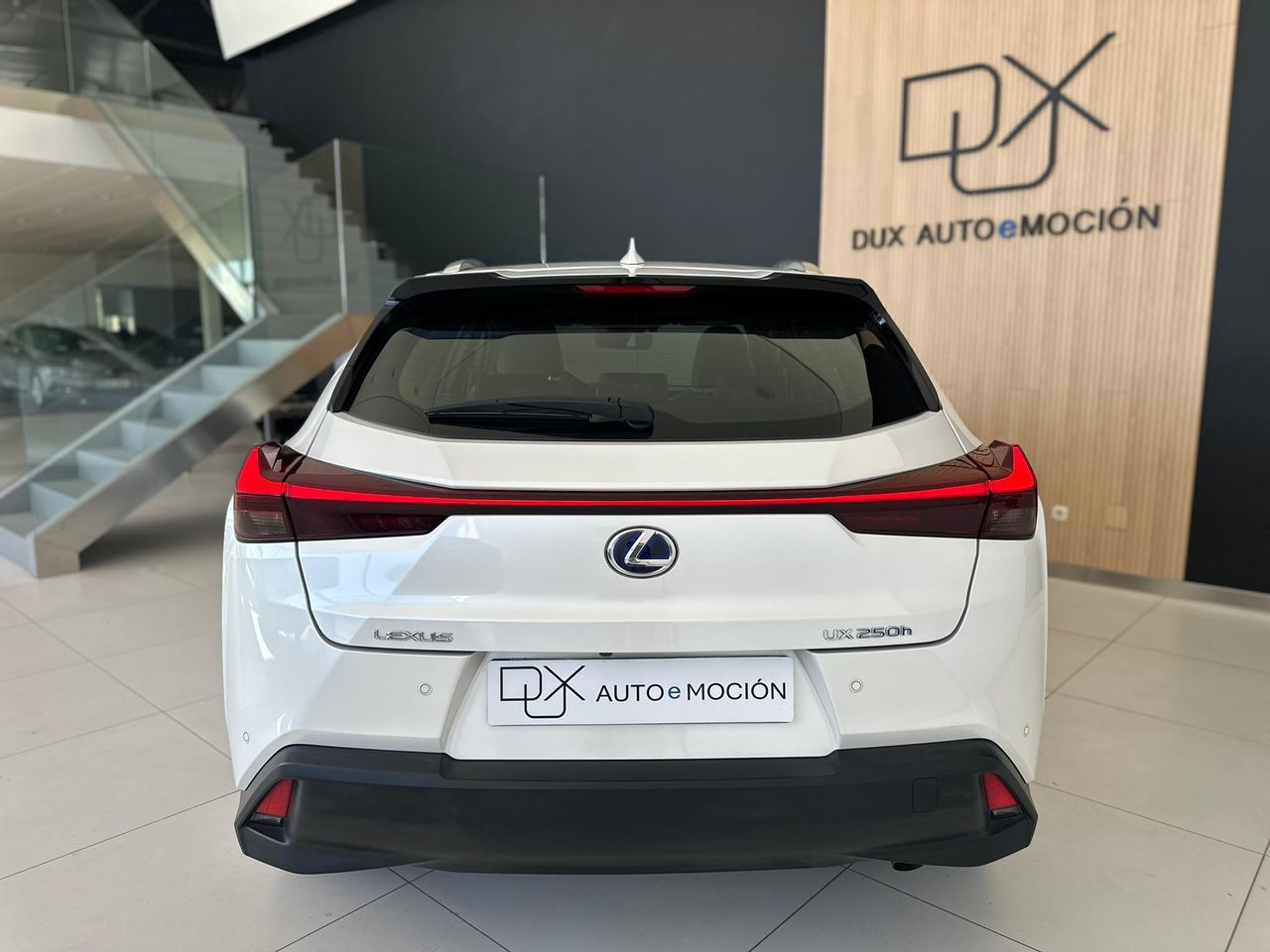 Foto Lexus UX 4