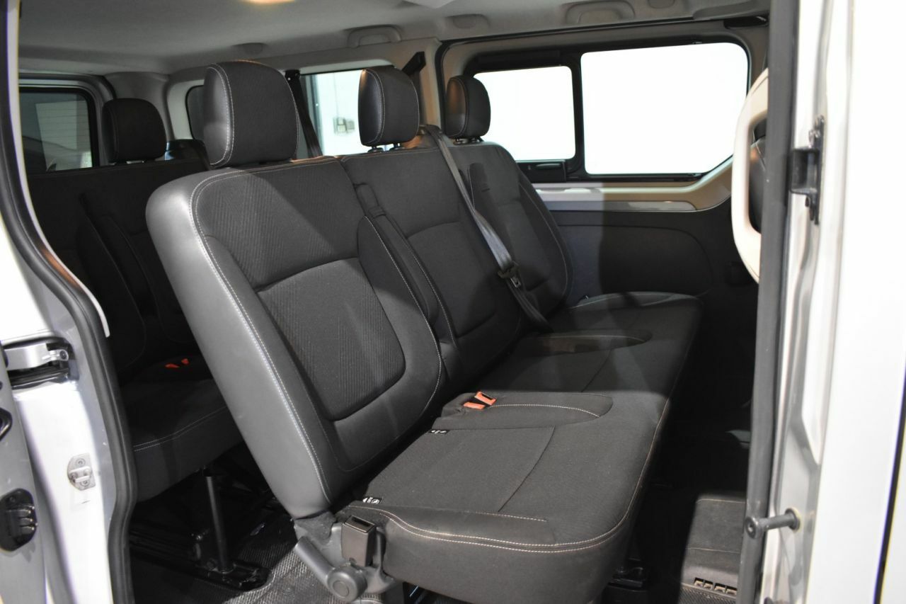 Foto Renault Trafic 14