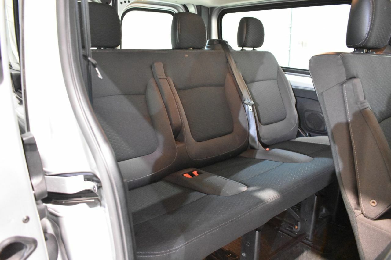 Foto Renault Trafic 16