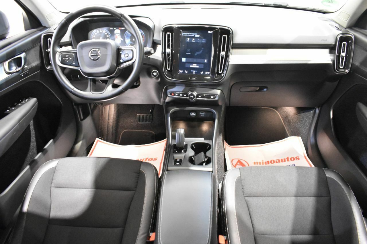 Foto Volvo XC40 14