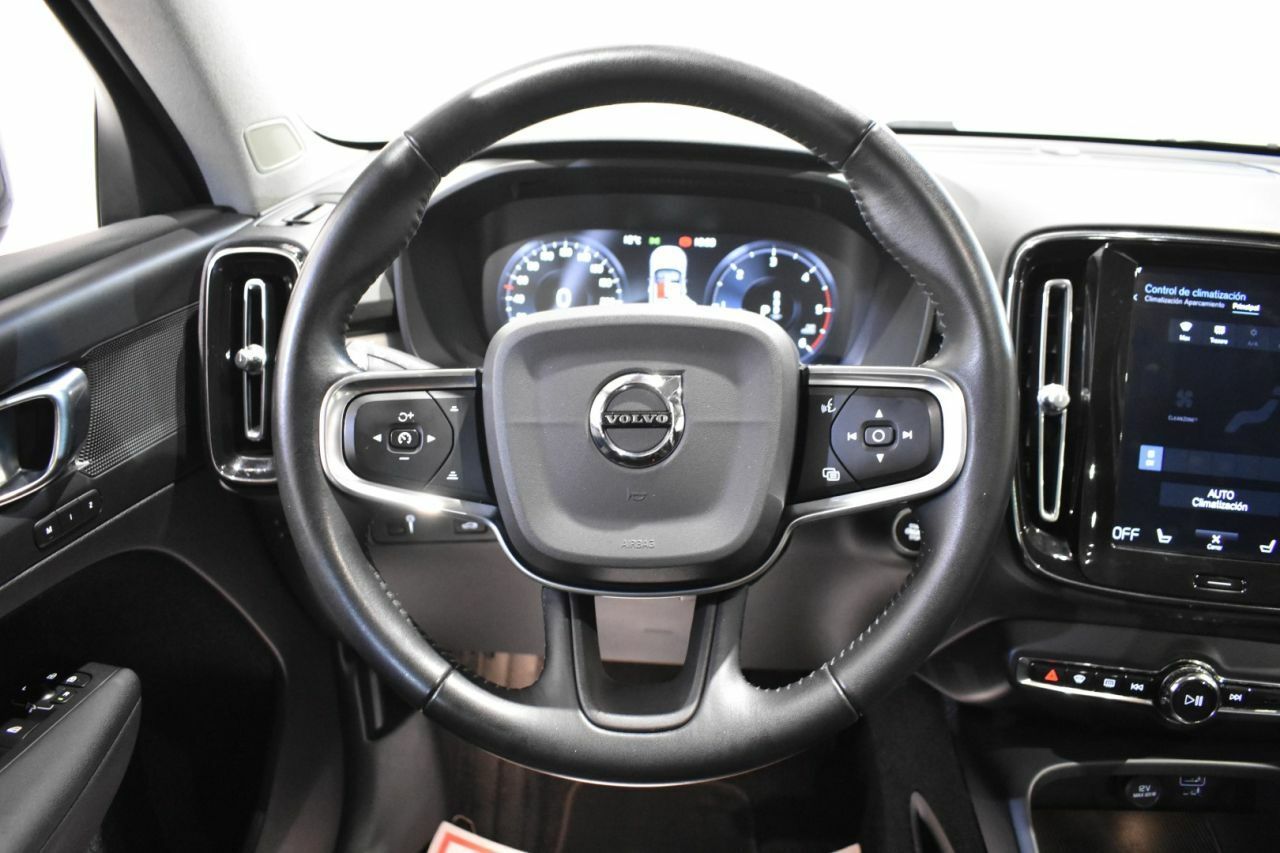 Foto Volvo XC40 15