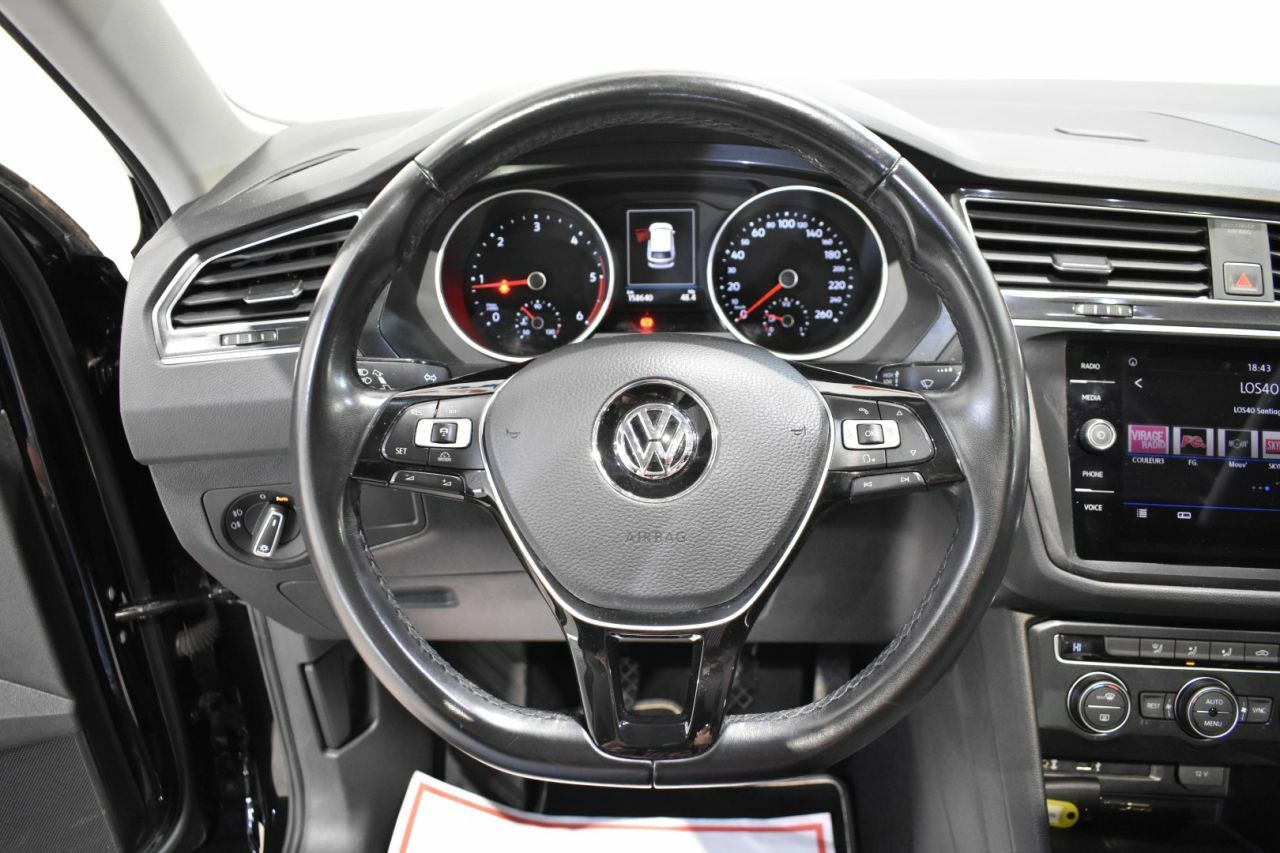 Foto Volkswagen Tiguan 30