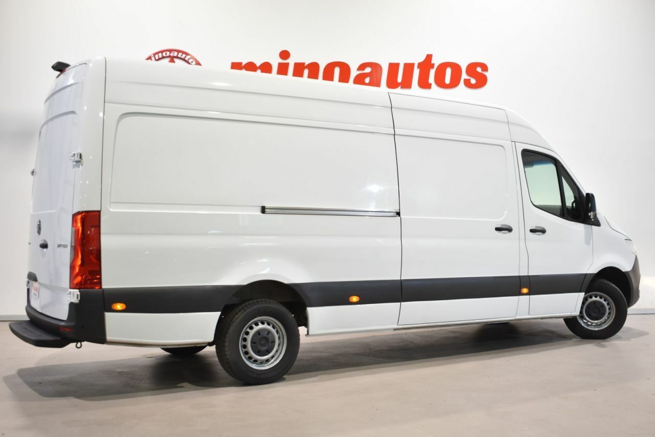 Foto Mercedes-Benz Sprinter 3