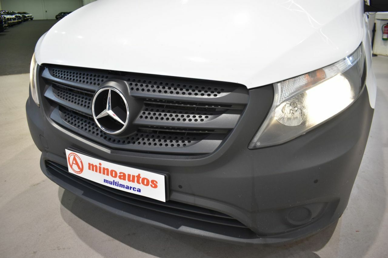 Foto Mercedes-Benz Vito 48