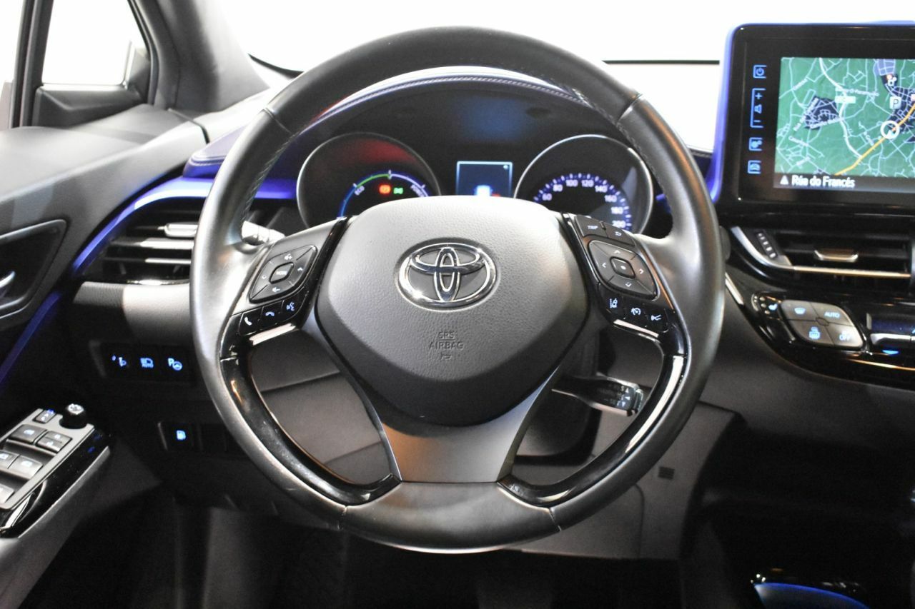 Foto Toyota C-HR 9