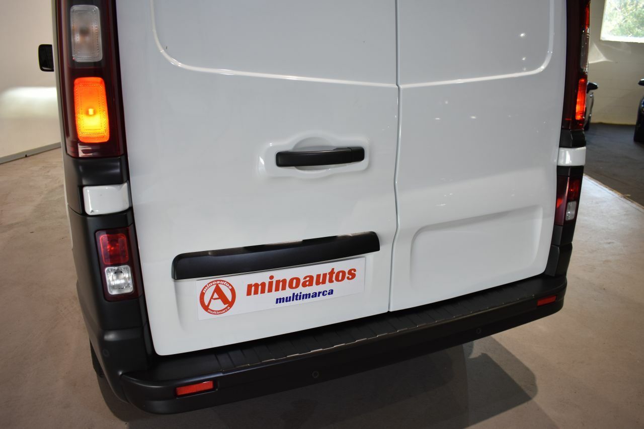 Foto Renault Trafic 13