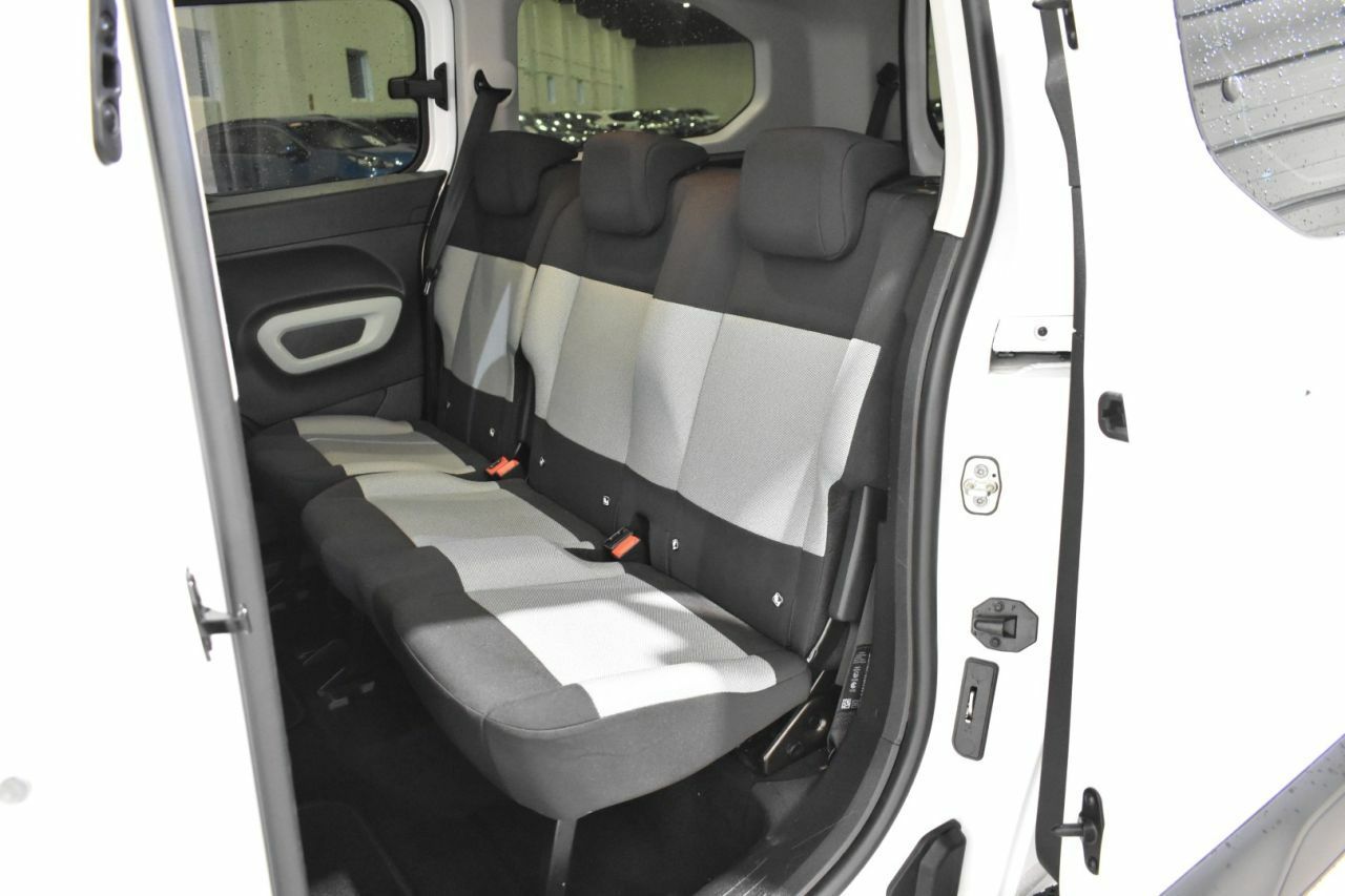 Foto Citroën Berlingo 21