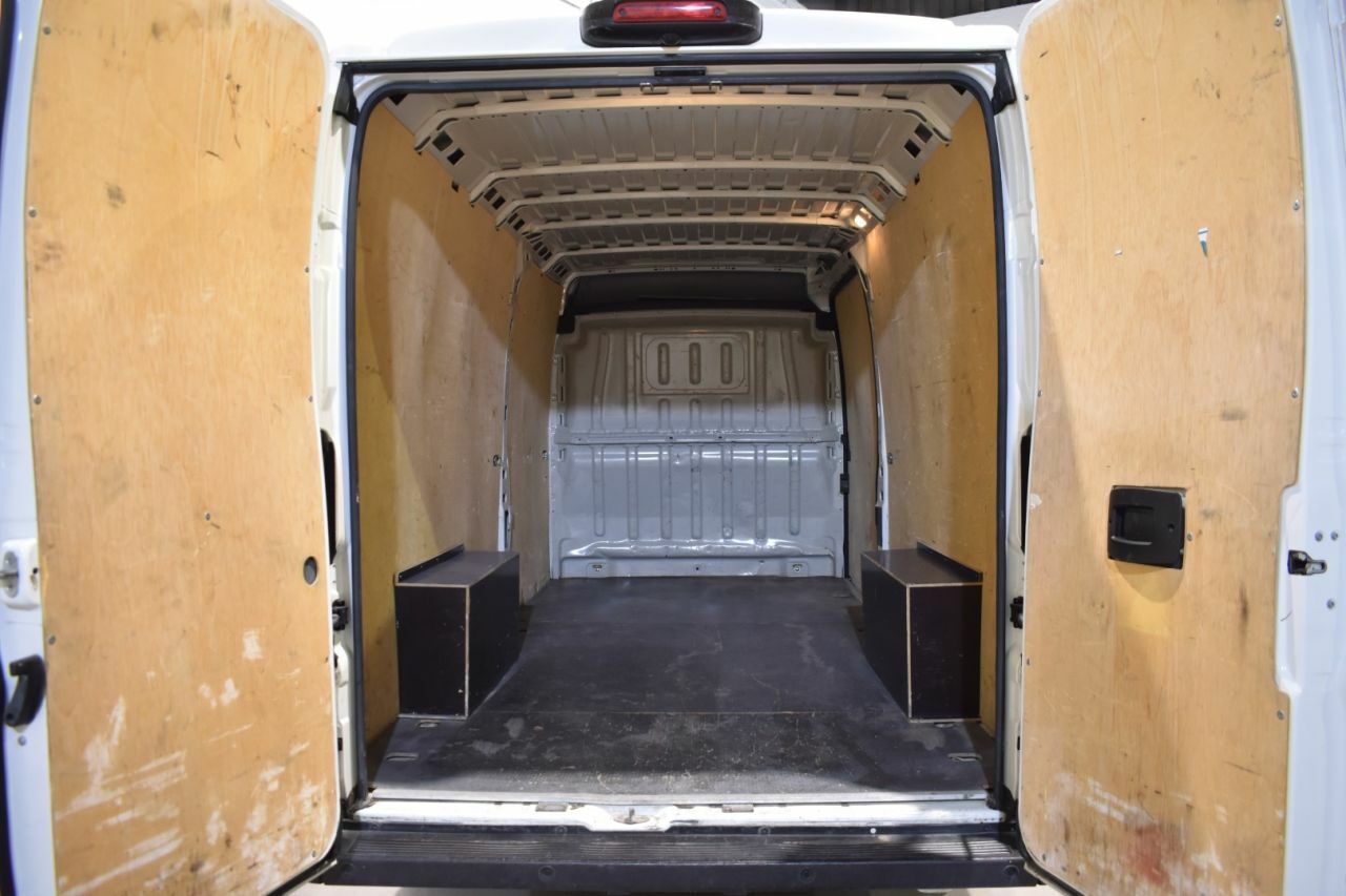 Foto Peugeot Boxer 8