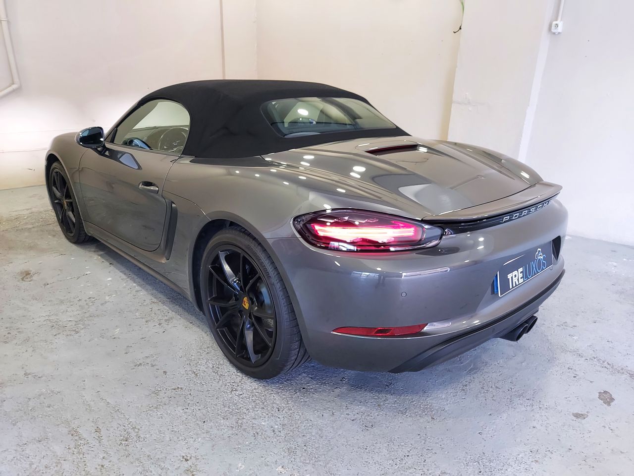 Foto Porsche 718 3