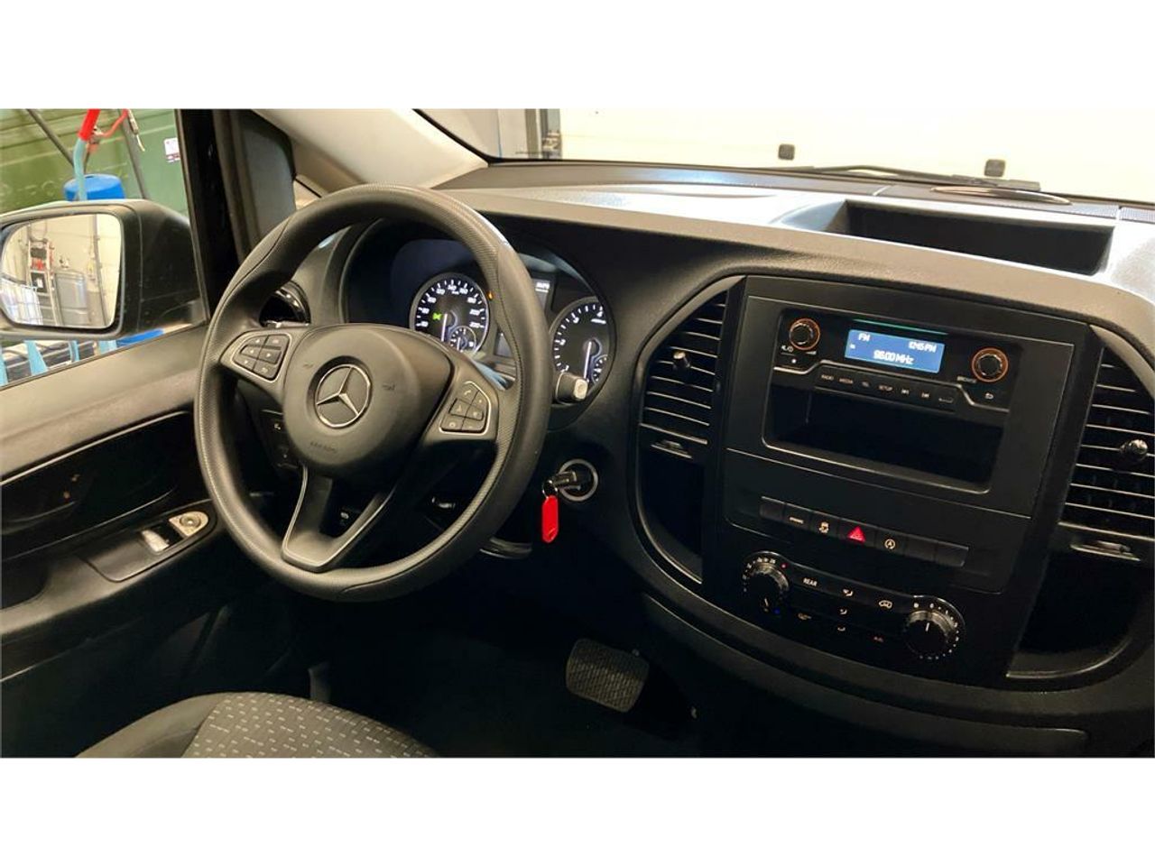 Foto Mercedes-Benz Vito 10