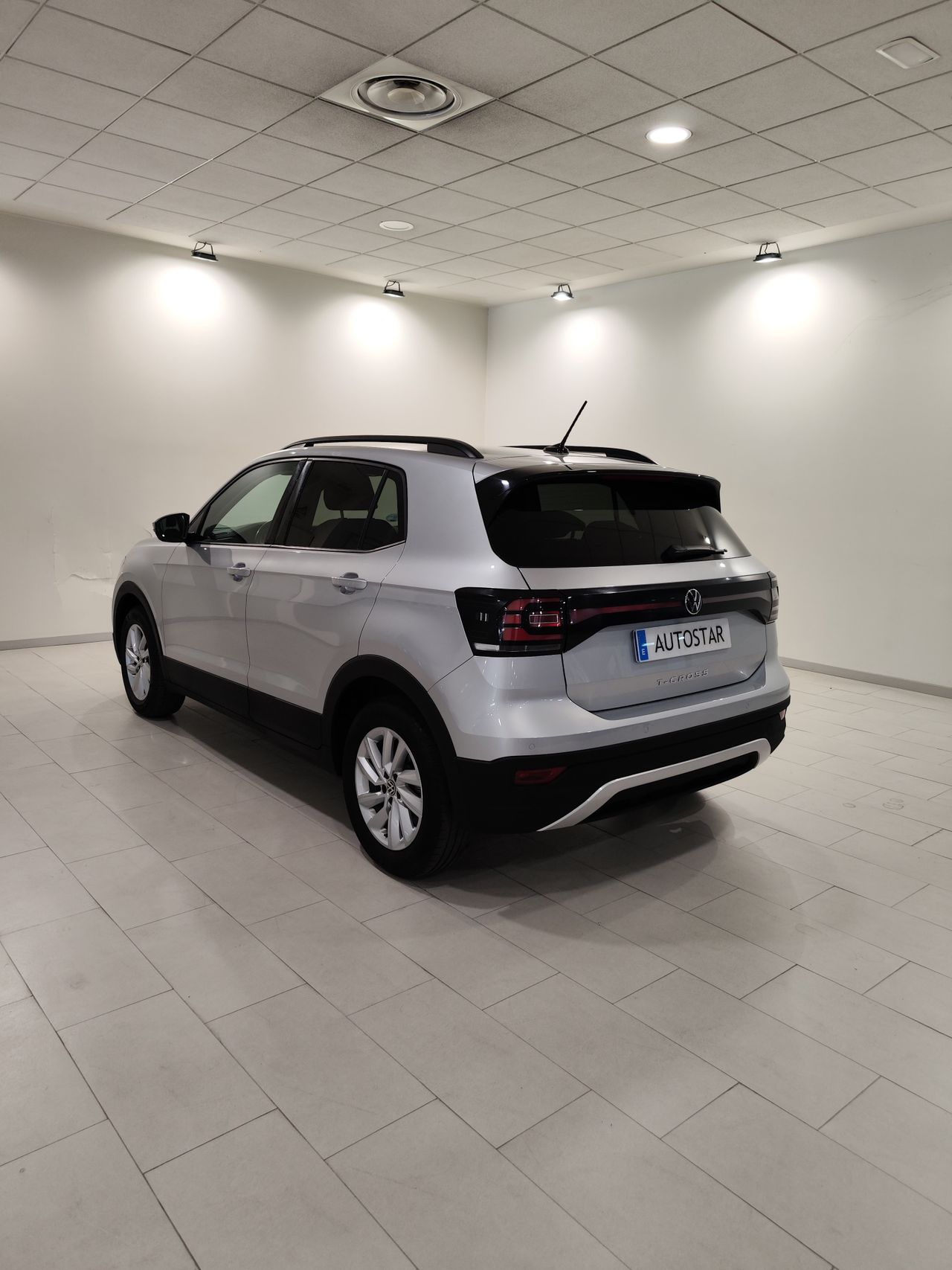 Foto Volkswagen T-Cross 13