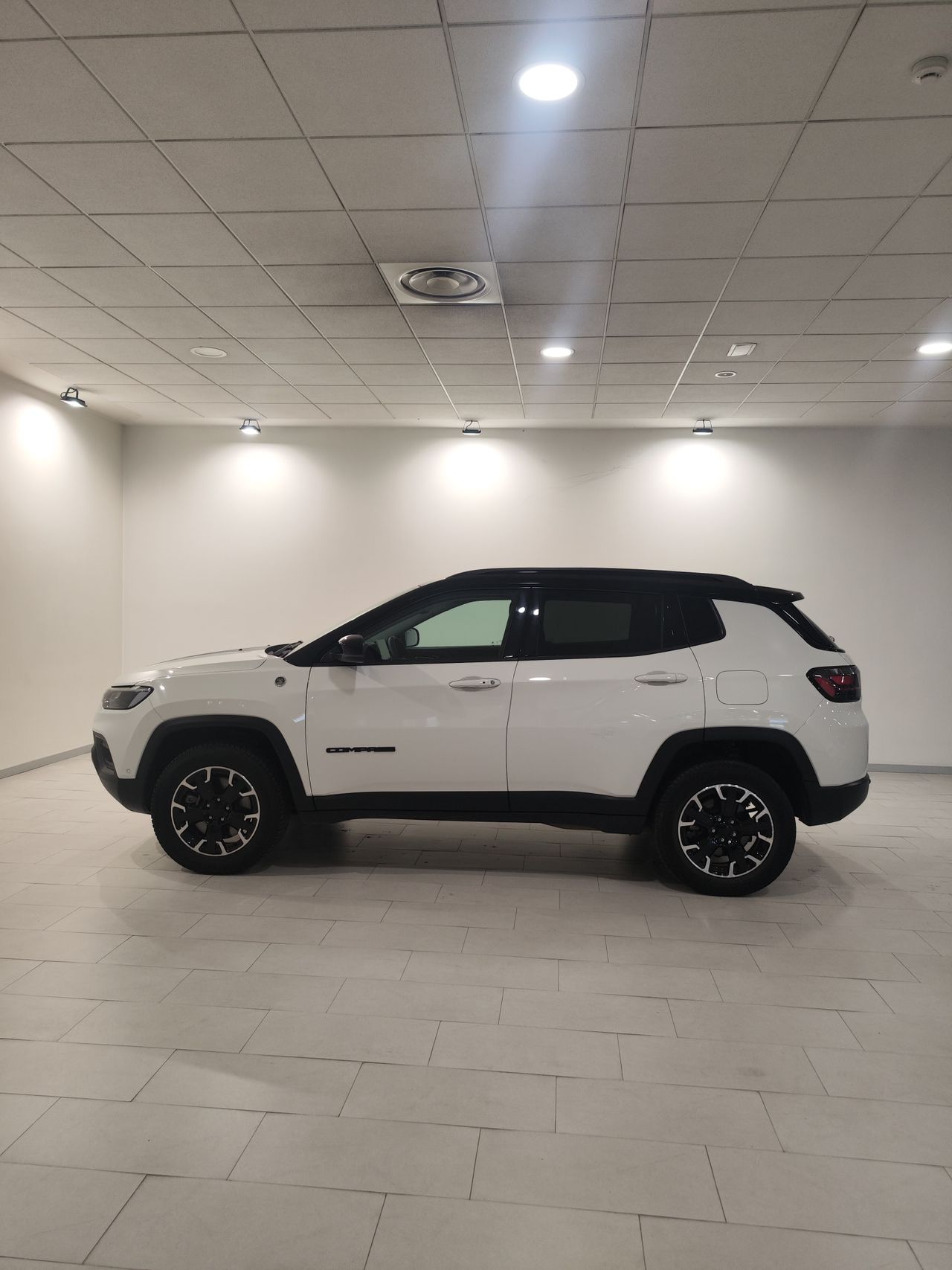 Foto Jeep Compass 4