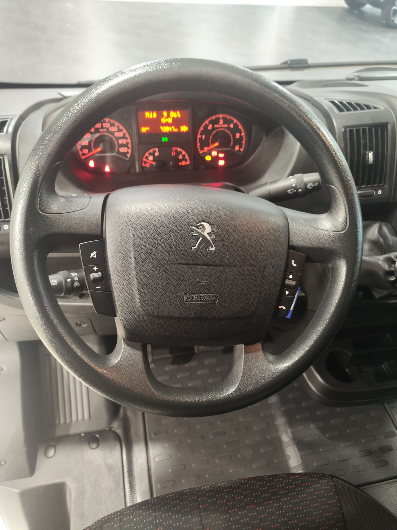 Foto Peugeot Boxer 10