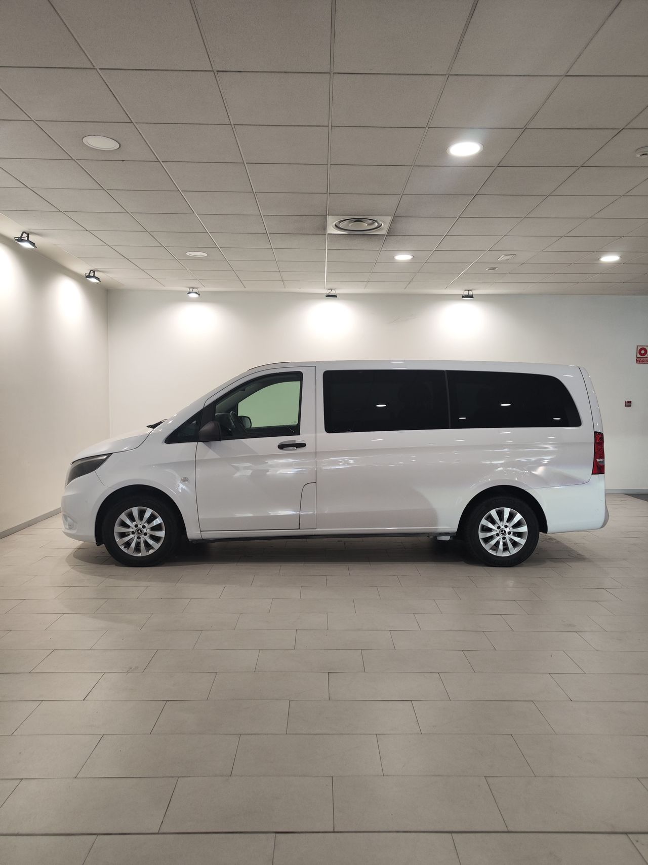 Foto Mercedes-Benz Vito 5