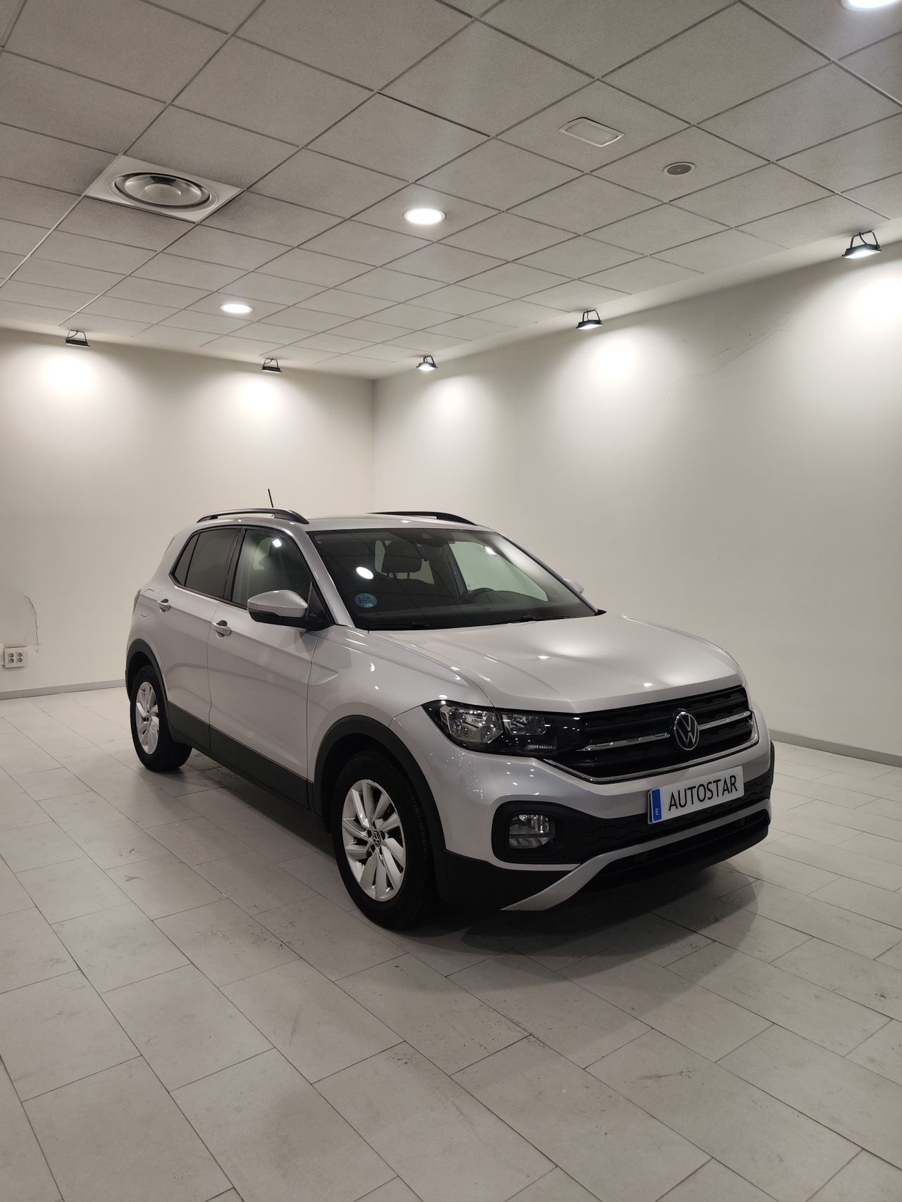 Foto Volkswagen T-Cross 1