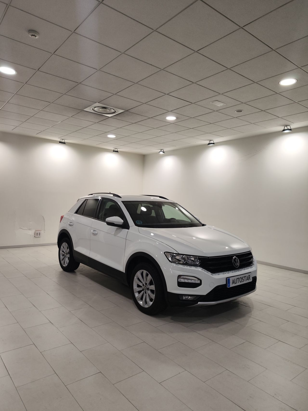 Foto Volkswagen T-Roc 1