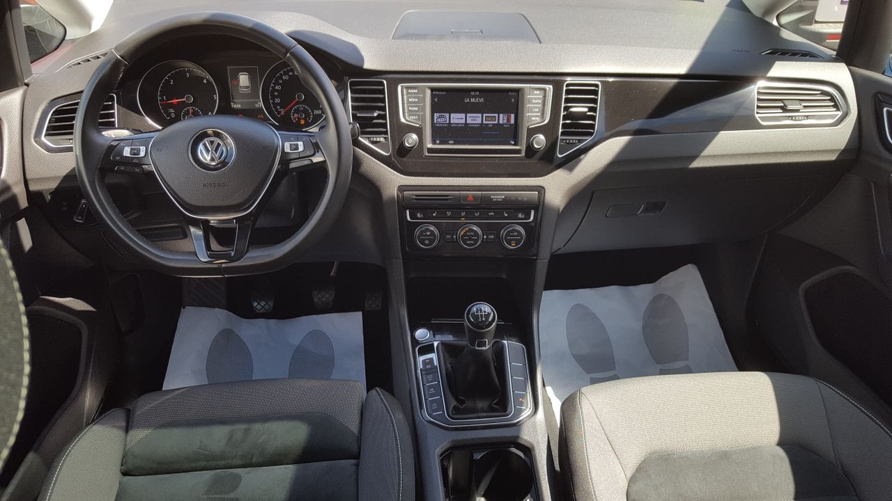 Foto Volkswagen Golf Sportsvan 6