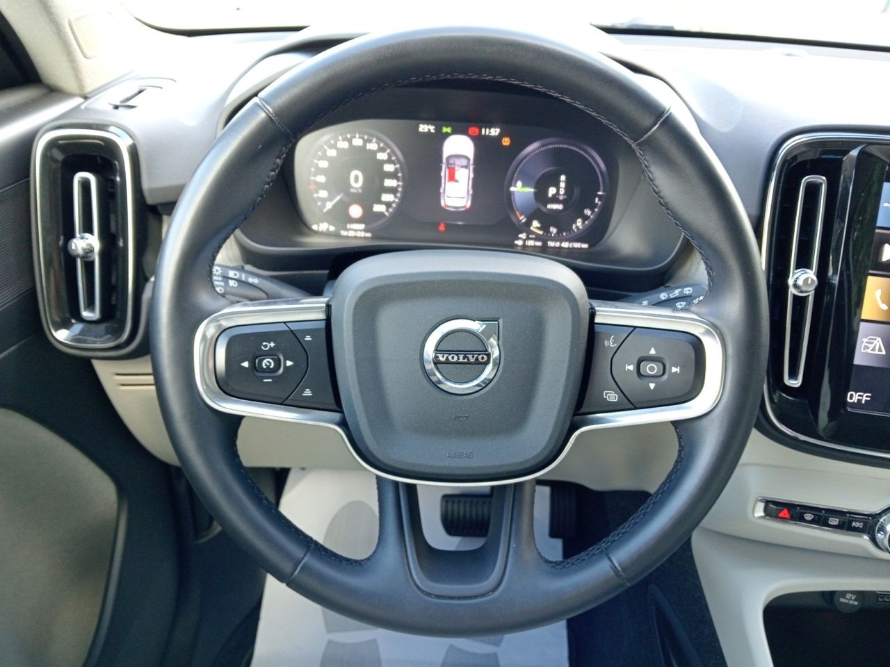 Foto Volvo XC40 7