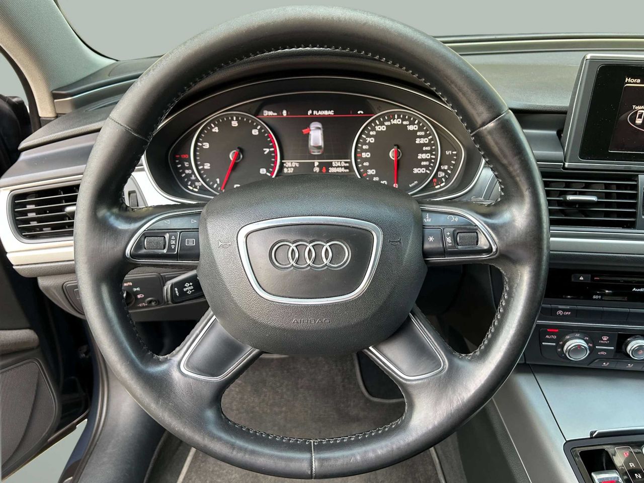 Foto Audi A6 Avant 16