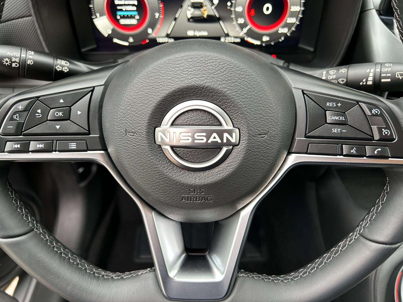 Foto Nissan Juke 14